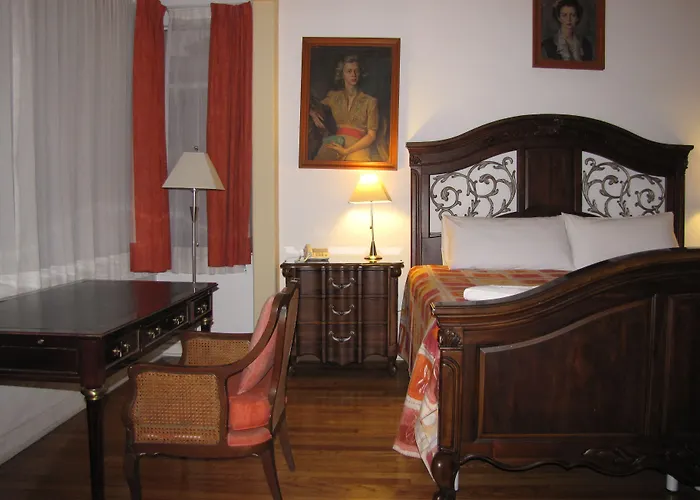 Casa Gonzalez Hotel