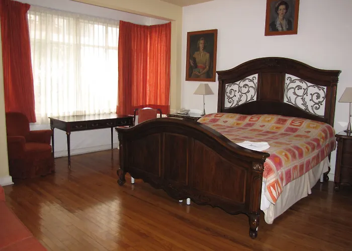 Casa Gonzalez Hotel 4*