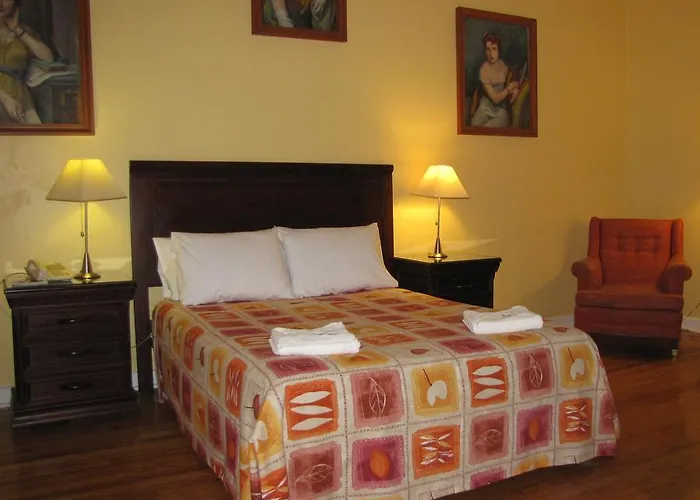 Casa Gonzalez 4*